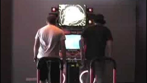 DDR at the Pike R1 - Ervin vs. TylerIIDX