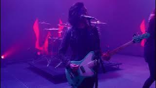 BAD OMENS - Dethrone (Live Performance)