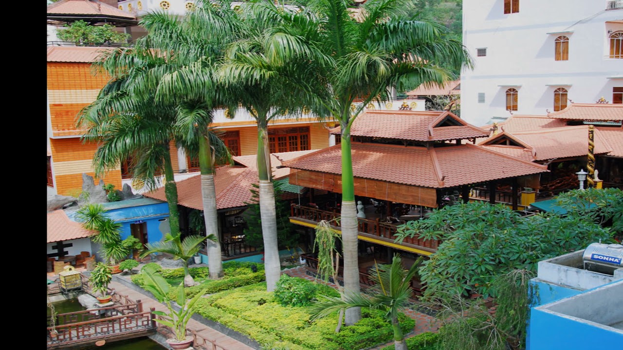 Viet Deli Coffee - Cafeteria 2 - 4K - The best place for drinking Coffee & enjoying Music!