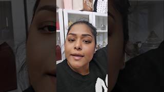 Quick Glimpse Of Wardrobe In Short Video