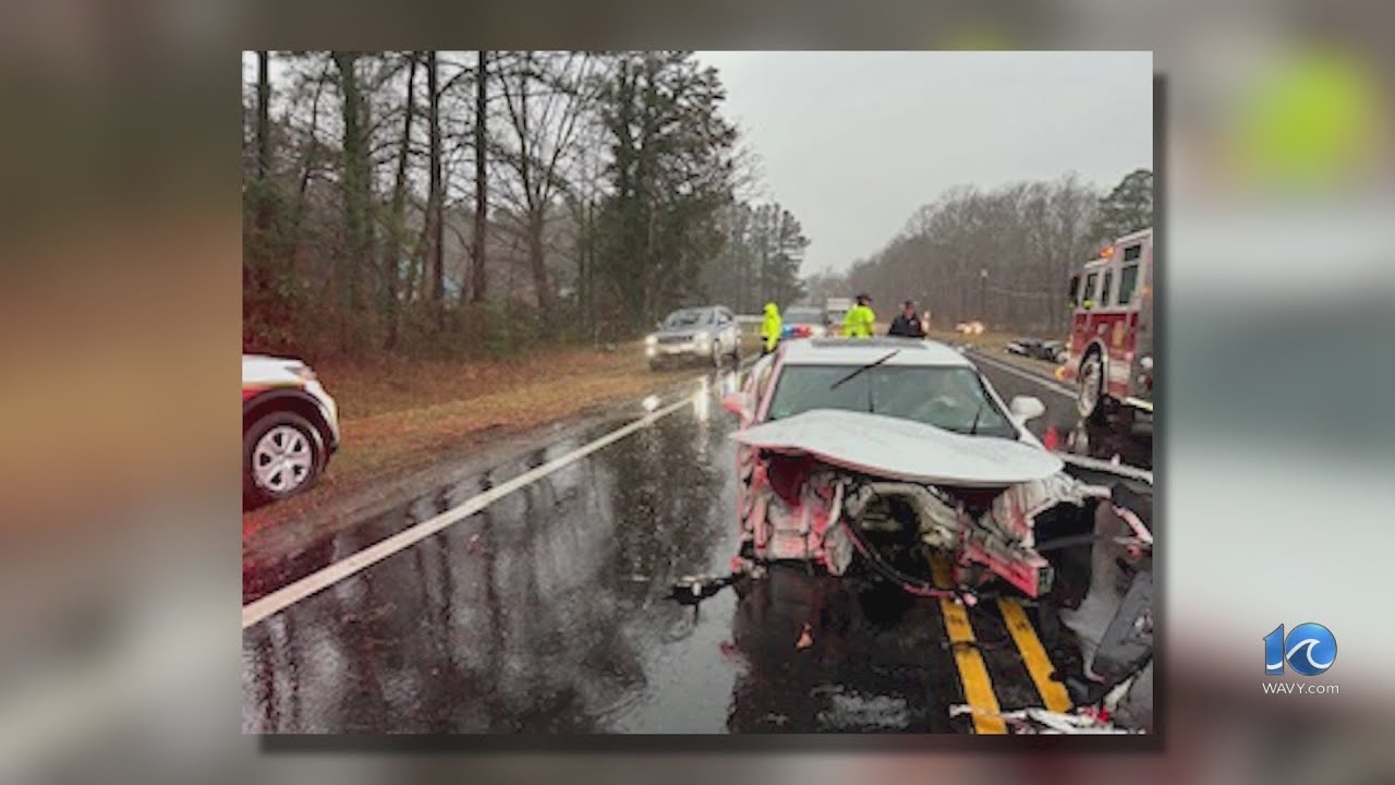 Woman dead, man hurt after serious crash in Isle of Wight - YouTube