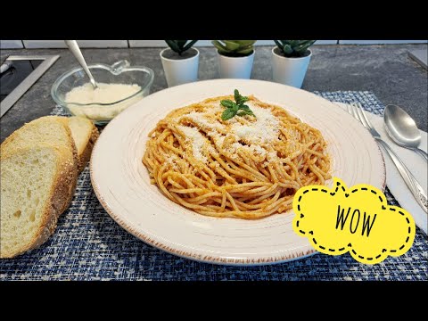 Spaghetti in Tomato Sauce and garlic-One Of My Favorite Spaghetti Recipe