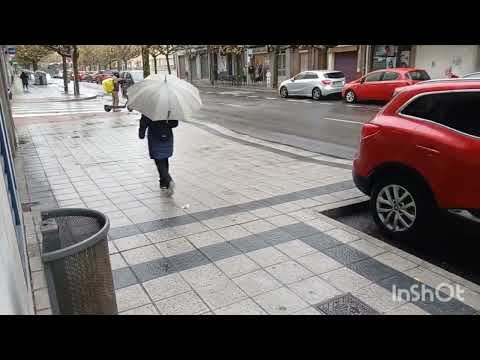 الأمطار الغزيرة بشمال أسبانيا ليون وروعتها ماشاء الله