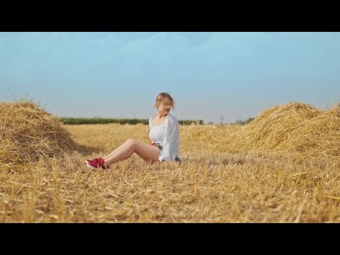 Sıla Şahin - MECAZEN (Official Video)