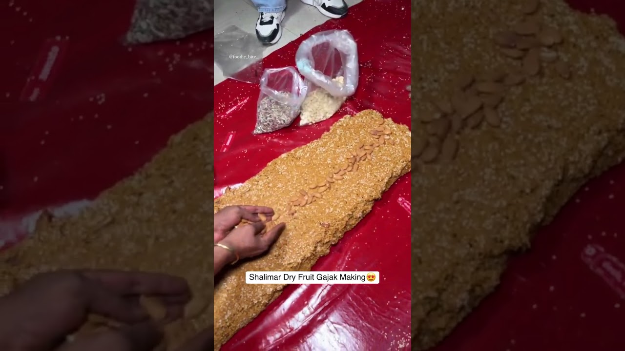 📍Singlas Sweets, Madhu Vihar, IP extension, Delhi  