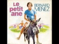 Capture de la vidéo Bernard Menez "Le Petit Ane" (1984)