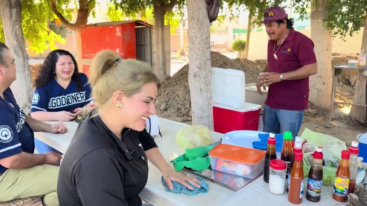 Agarrando cura, y disfrutando unos deliciosos, ostiones con @ElGatoParadoOficial ￼