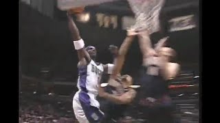 Tim Thomas' fastbreak Poster jam (3/28/02)