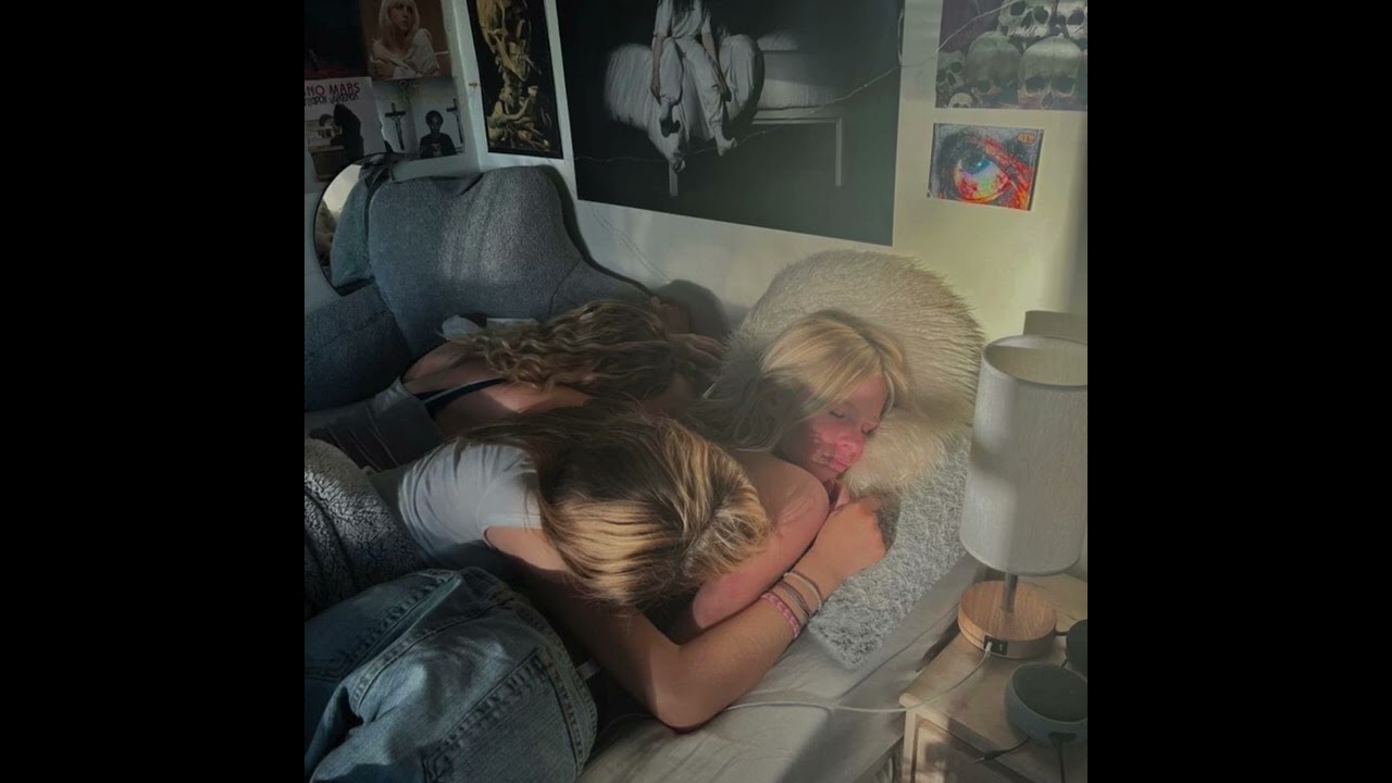 heat waves - summer morning🔆