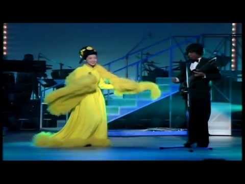 藤あや子 デビュー10周年記念リサイタル 花揺れて…十年 [VHS] 藤あや子 - デビュー10周年記念リサイタル 花揺れて・・・十年