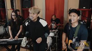 Download Lagu Bahasa Aliza - Namaku Korupsi  ( Live Record ) MP3