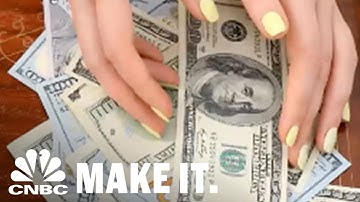 This 28 Year Old Earns Over $100,000 A Month Blogging From An RV | CNBC Make It.