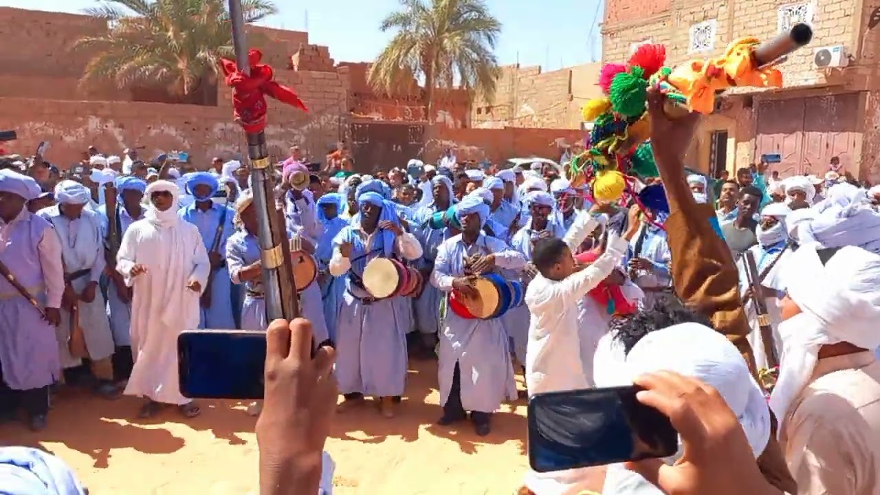 بارود فزعة الساهلة في زيارة قصر حماد تسابيت