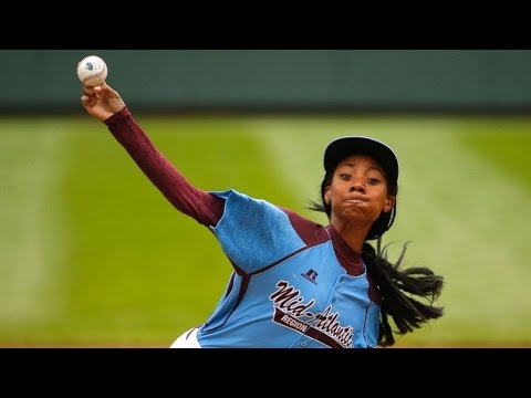 Mo'ne Davis - Little World Series Pitching - YouTube