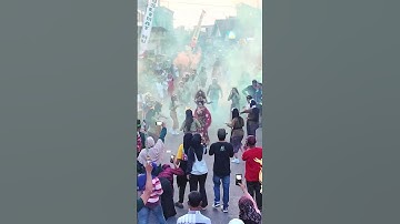 ATRAKSI TARI KECAK DAN LEAK, KARNAVAL DUSUN SAMBIKENCENG KATERBAN BARON 2025
