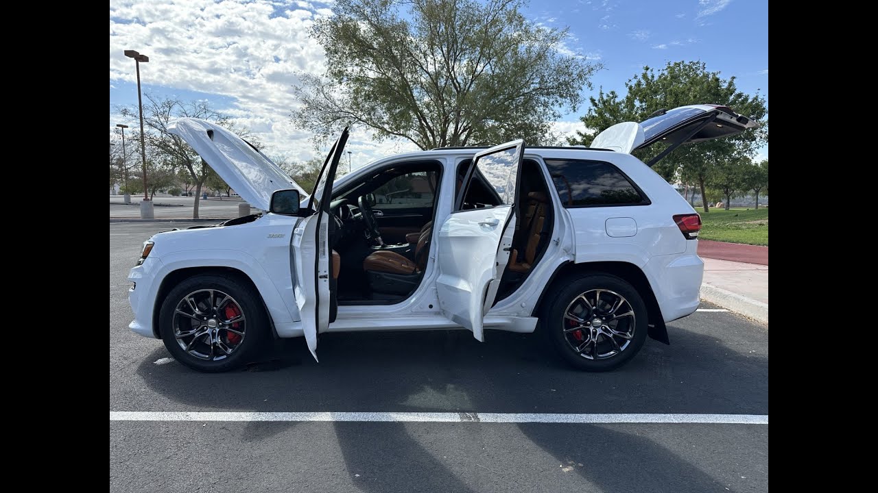 2016 Jeep SRT Stronger Revs