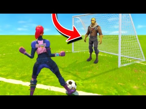 The FOOTBALL CHALLENGE Fortnite Battle Royale! (Lachlan VS Miniminter)