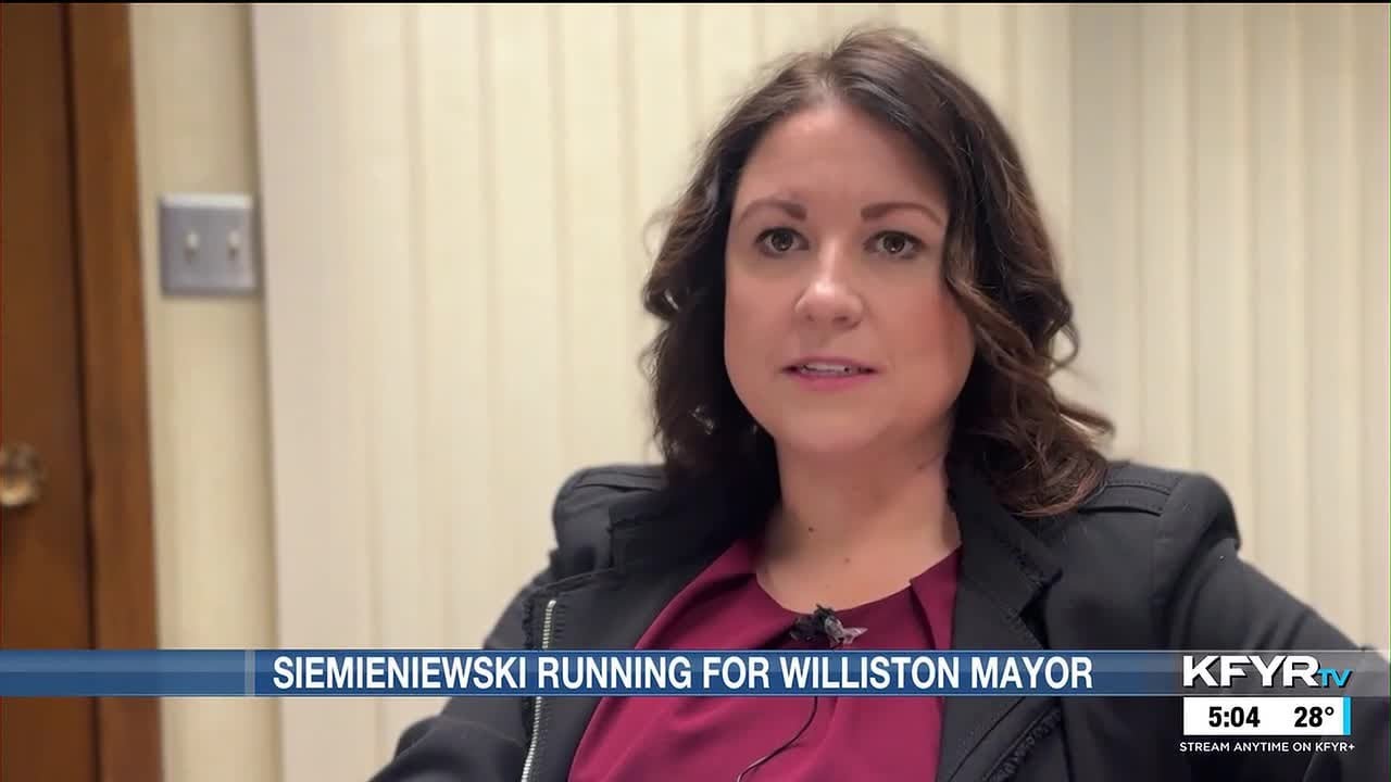 Another Williston commissioner running for mayor