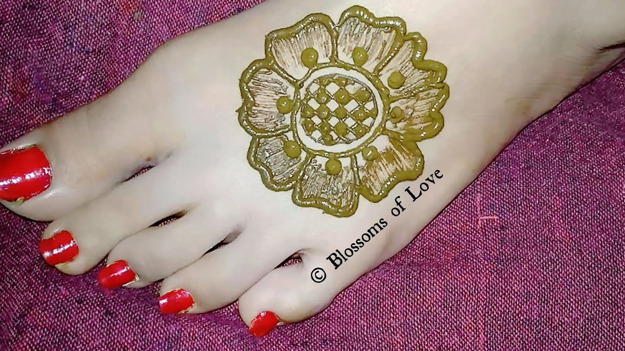 Simple henna mehndi designs for feet | simple leg mehndi design ...