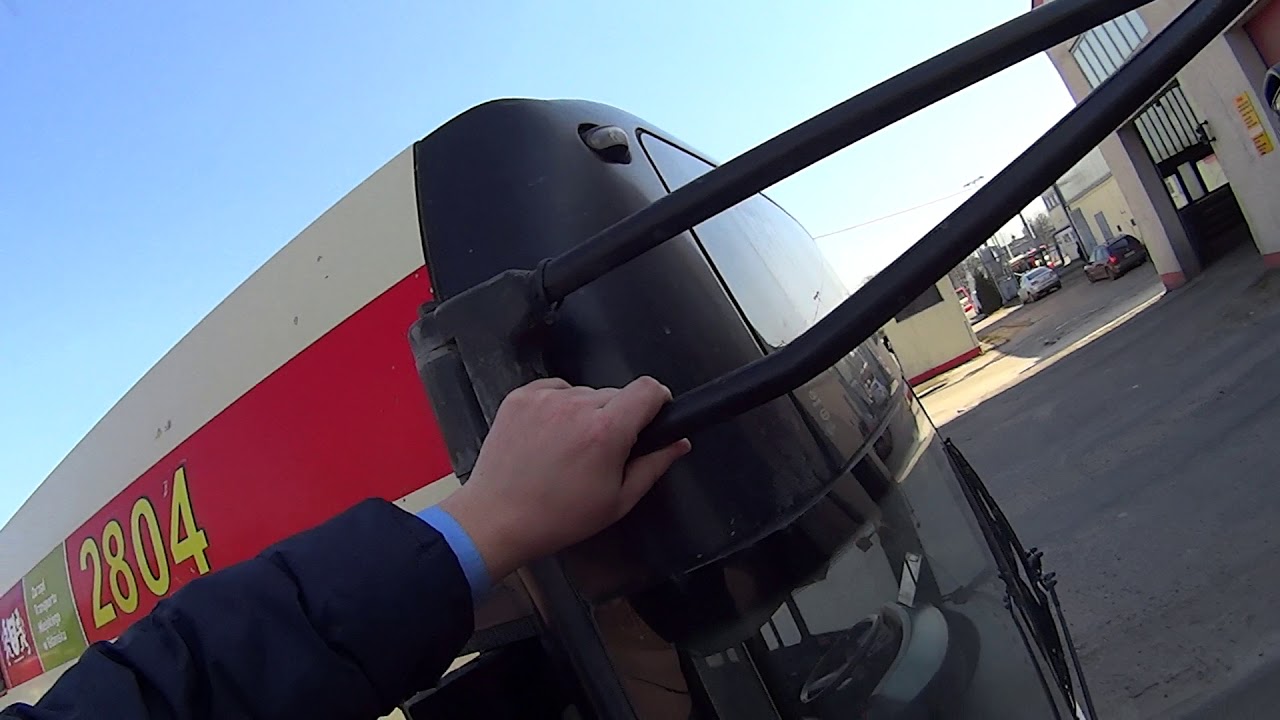 demontaż luster w różnych autobusach GAiT oraz prawidłowy przejazd przez myjnię