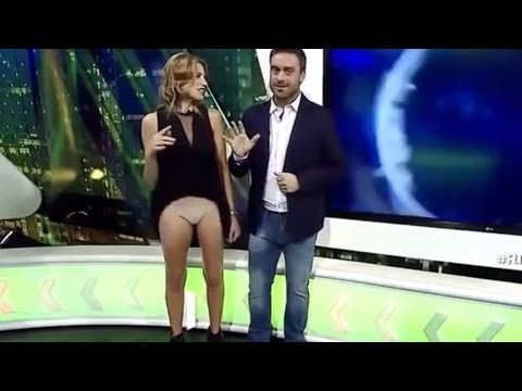Top 5 Momenti Imbarazzanti In Live Stream - YouTube