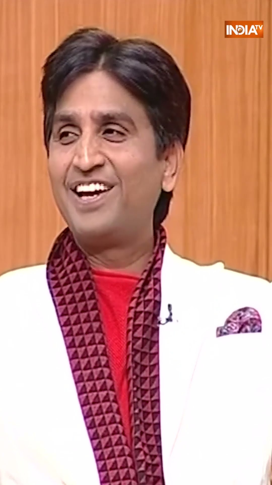 कुमार विश्वास ने बताई अपने संघर्ष के दिनों की अनसुनी बात | #aapkiadalat #rajatsharma #indiatv