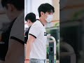 mere samne vali khidki me ek Chand ka tukda rahata hai #tae #v #rm #jhope #jin #sugq