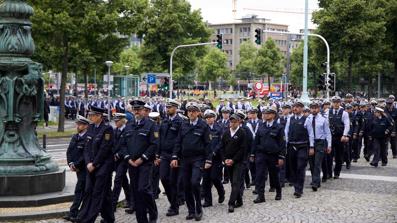 ROUVEN LAUR GEDENKVIDEO MANNHEIM