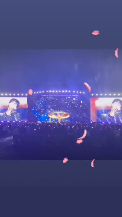 #kimseokjinedits #jin singing spring day In tdays concert