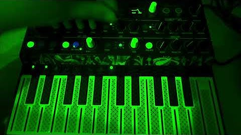 #Jamuary2022 - Day 04 - Arturia Microfreak Drones // "Hunters"