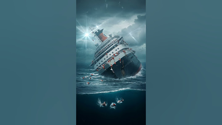 Cruise is sinking. #cruise #ship #ocean