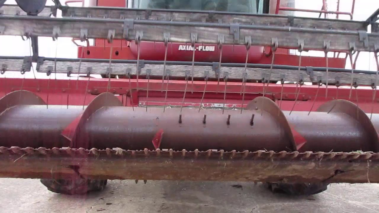 FY8787 Case IH Header - YouTube