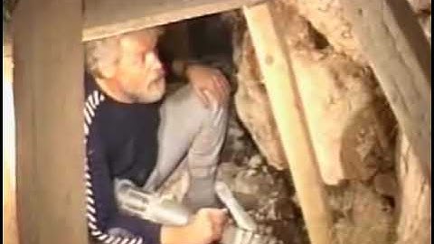 Ron Wyatt Archeology  The Ark Of The Covenant   Audio Cleaned & Video Stabilized   2012