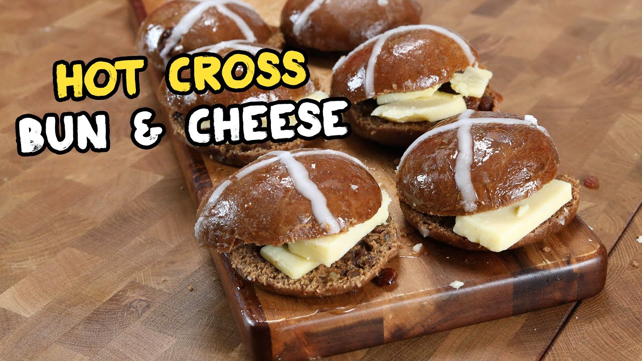 OMG! Hot Cross Bun & Cheese | MUST TRY! So DELICIOUS! - YouTube