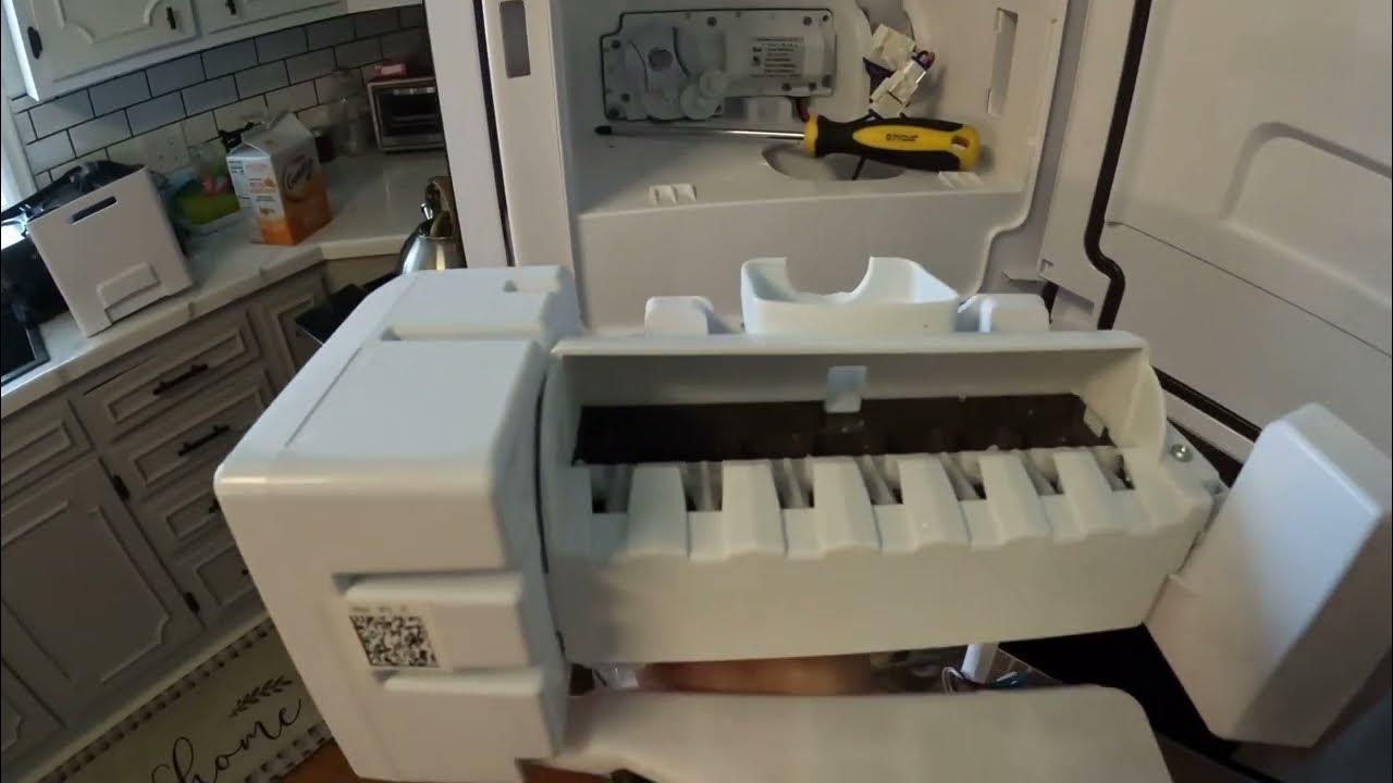 GE REFRIGERATOR ICE MAKER REPLACEMENT PVD28BYNBFS - YouTube