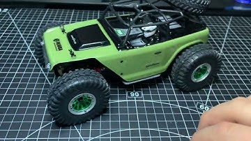 SCX24 Deadbolt Micro Crawler Build Video - The Green Machine
