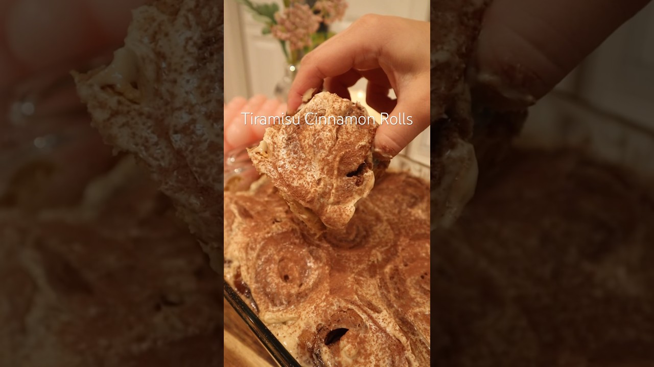 Tiramisu Cinnamon Rolls 