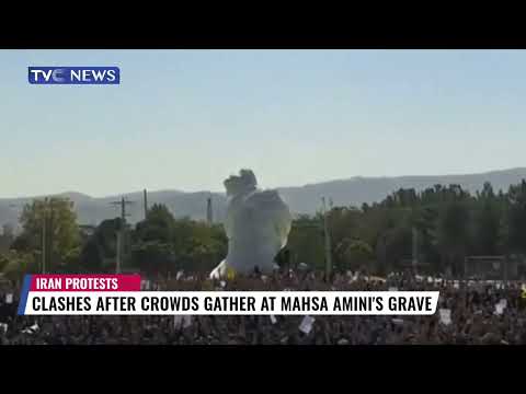 Clashes After Crowds Gather T Mahsa Amini S Grave