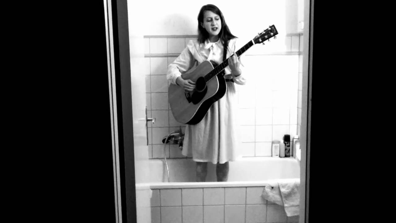 Fee Reega - 'Pito Morado' Neukölln, Berlin 01.01.11