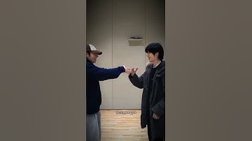 If you pay attention, Taehyun and Beomgyu are looking at each other and smiling.👀🥴😚 #taegyu