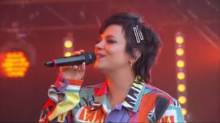 Lily Allen - Who'd Have Known (Live At Isle Of Wight Festival 2019) (VIDEO)
