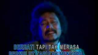 BERMATA TAPI TAK MELIHAT