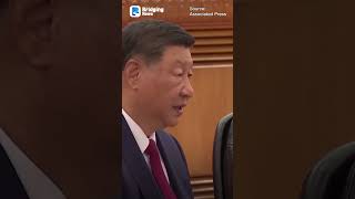 Chinese president Met With Vietnamese Top Leader