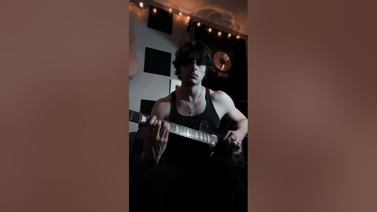 I like the way you kiss me - Artemas Guitar