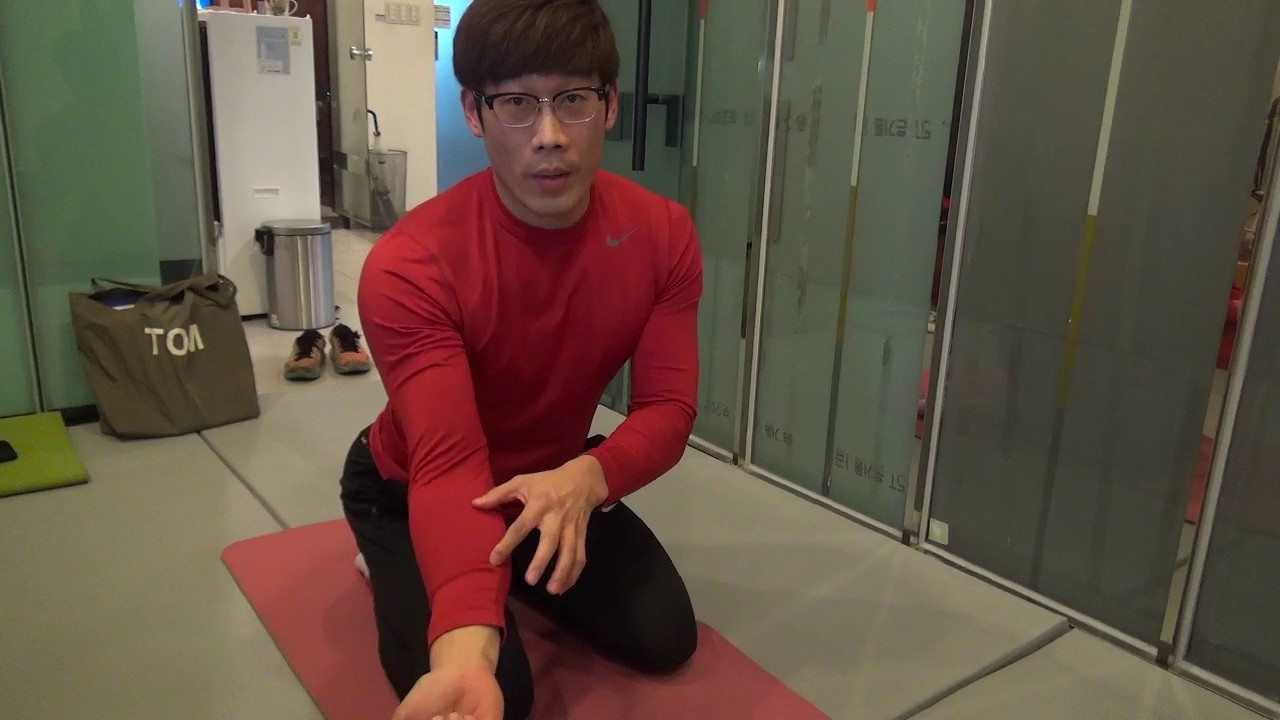 푸쉬업과 벤치딥 물구나무푸쉬업 을 위한 손목 모빌리티 드릴