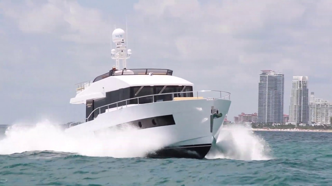⁣Sundeck 580 (2020-) Test Video - By BoatTEST.com