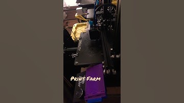 All 3 Enders up and running.micro print farm.#3dprinting #ender3 #filament #printfarm