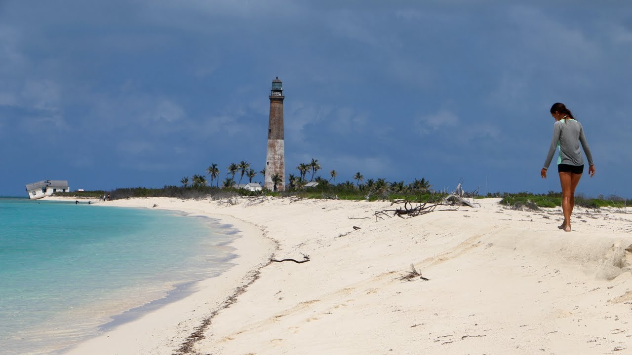 37] Sailing Our 1st Dream Destination: The Dry Tortugas | Abandon Comfort