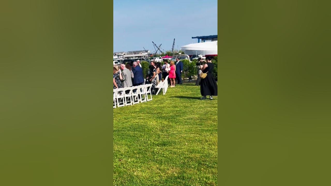 Beautiful bride walking down the aisle Movie Theme Song Concerning Hobbit #bride #wedding #music