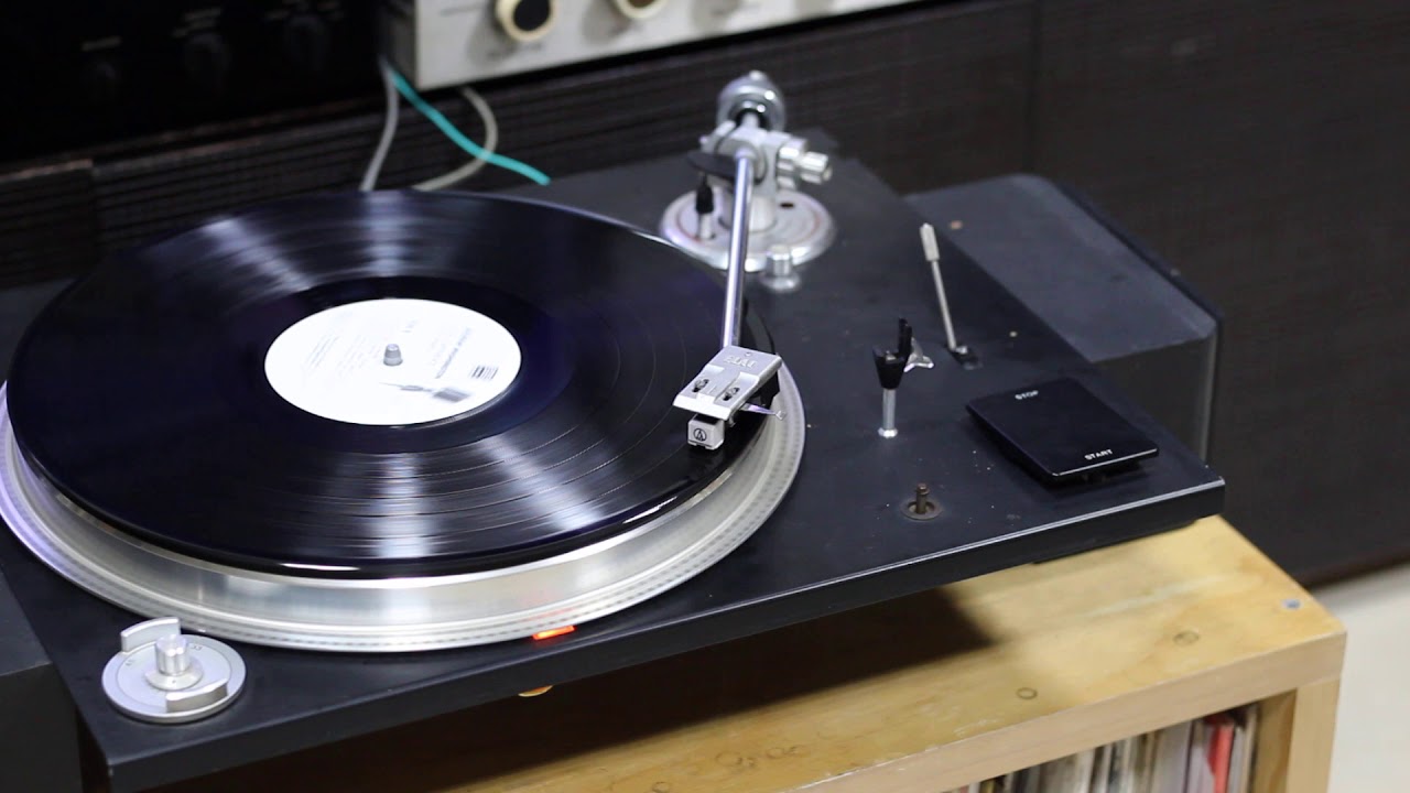 ELAC 870 turntable test 01 - YouTube